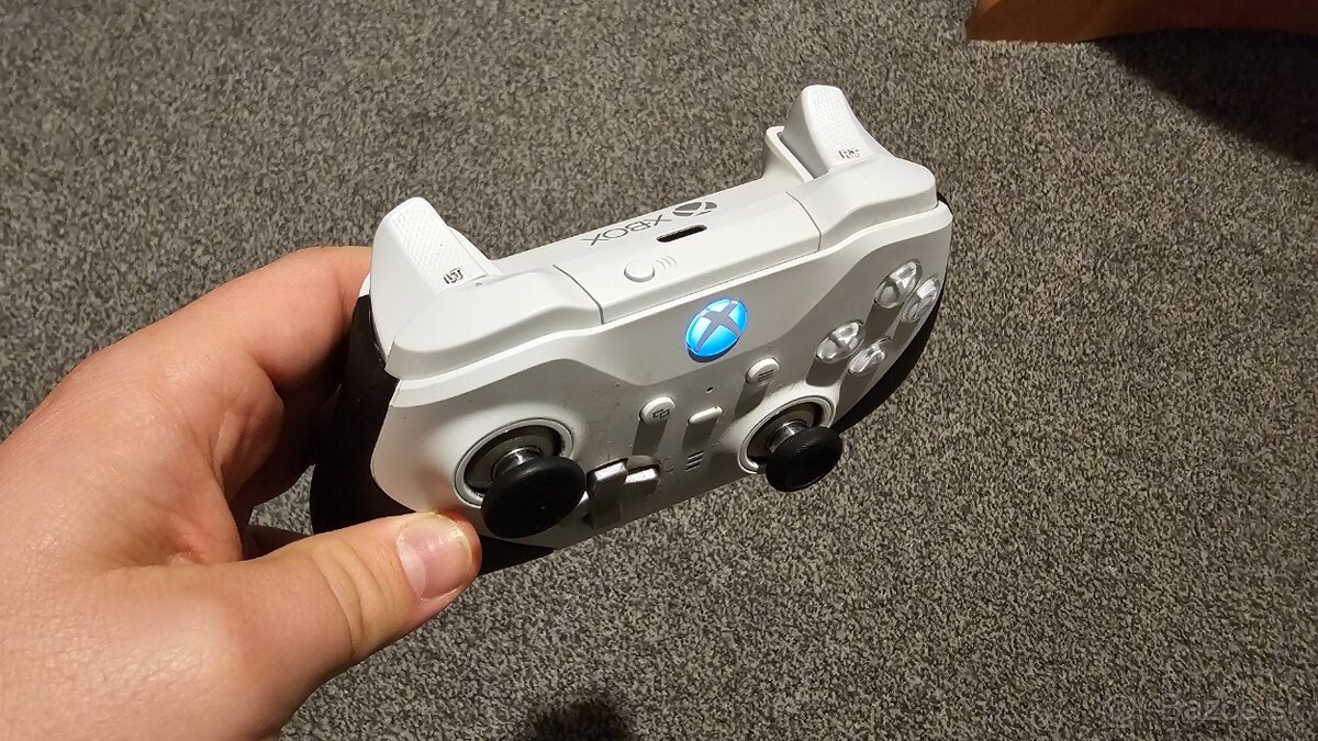 Xbox One X + 2x joypad + hry -aj vymením - 6