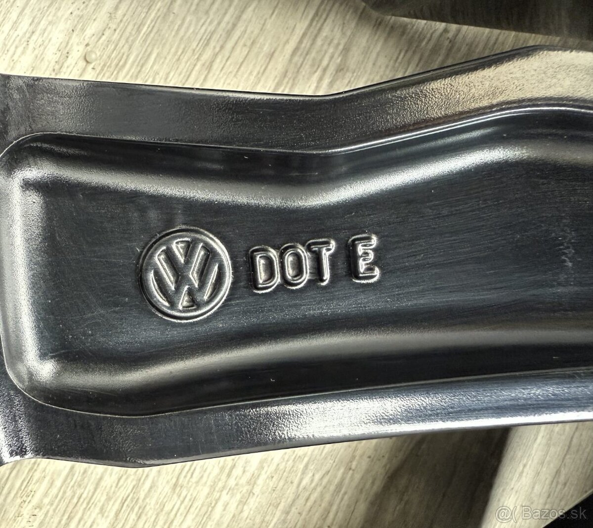 R21 ORIG. KOLA SUZUKA VW TOUAREG R-LINE 285/45/21 - 6