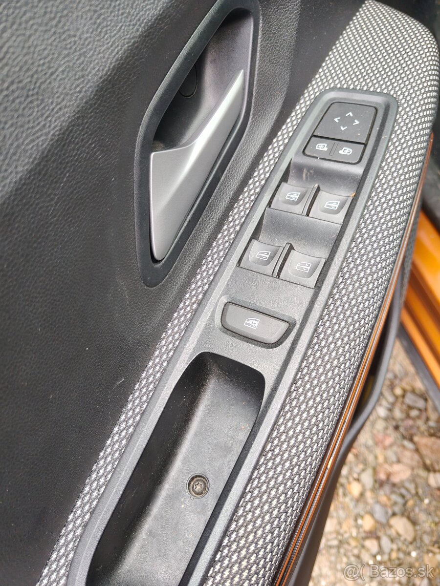 Dacia Sandero Stepway - 6