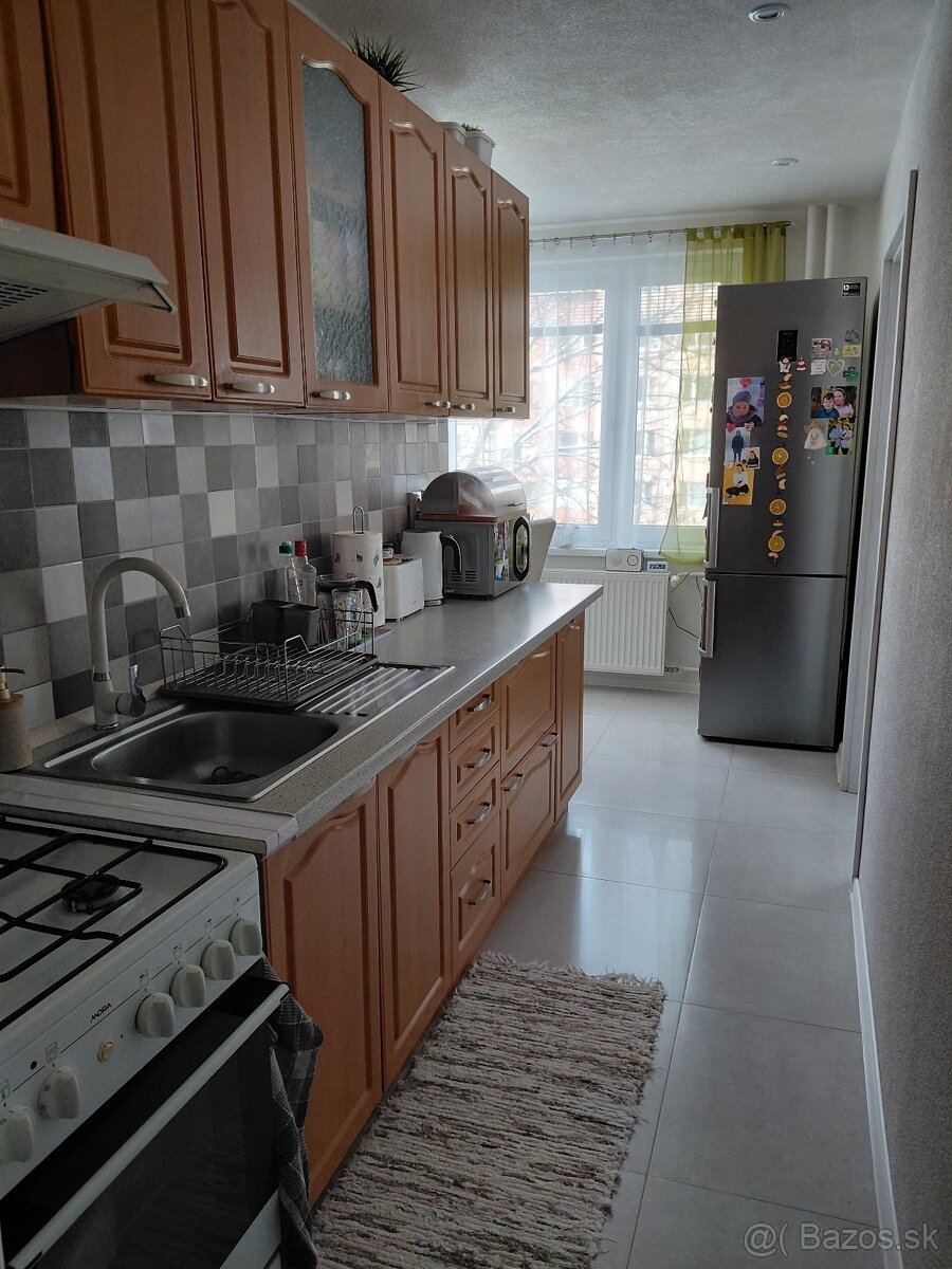 Prenájom 3 izbového bytu. - 6