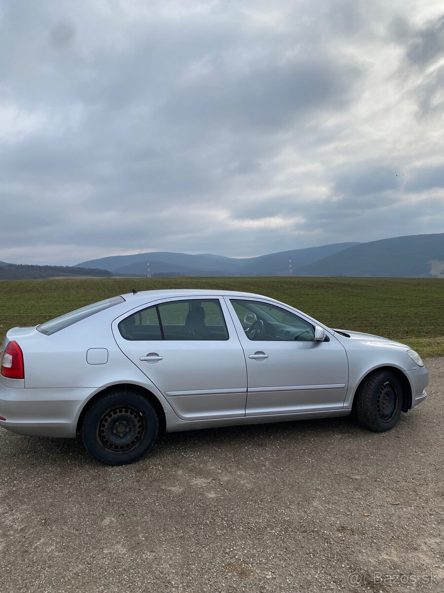 Škoda octavia 2 1.2TSI - 6
