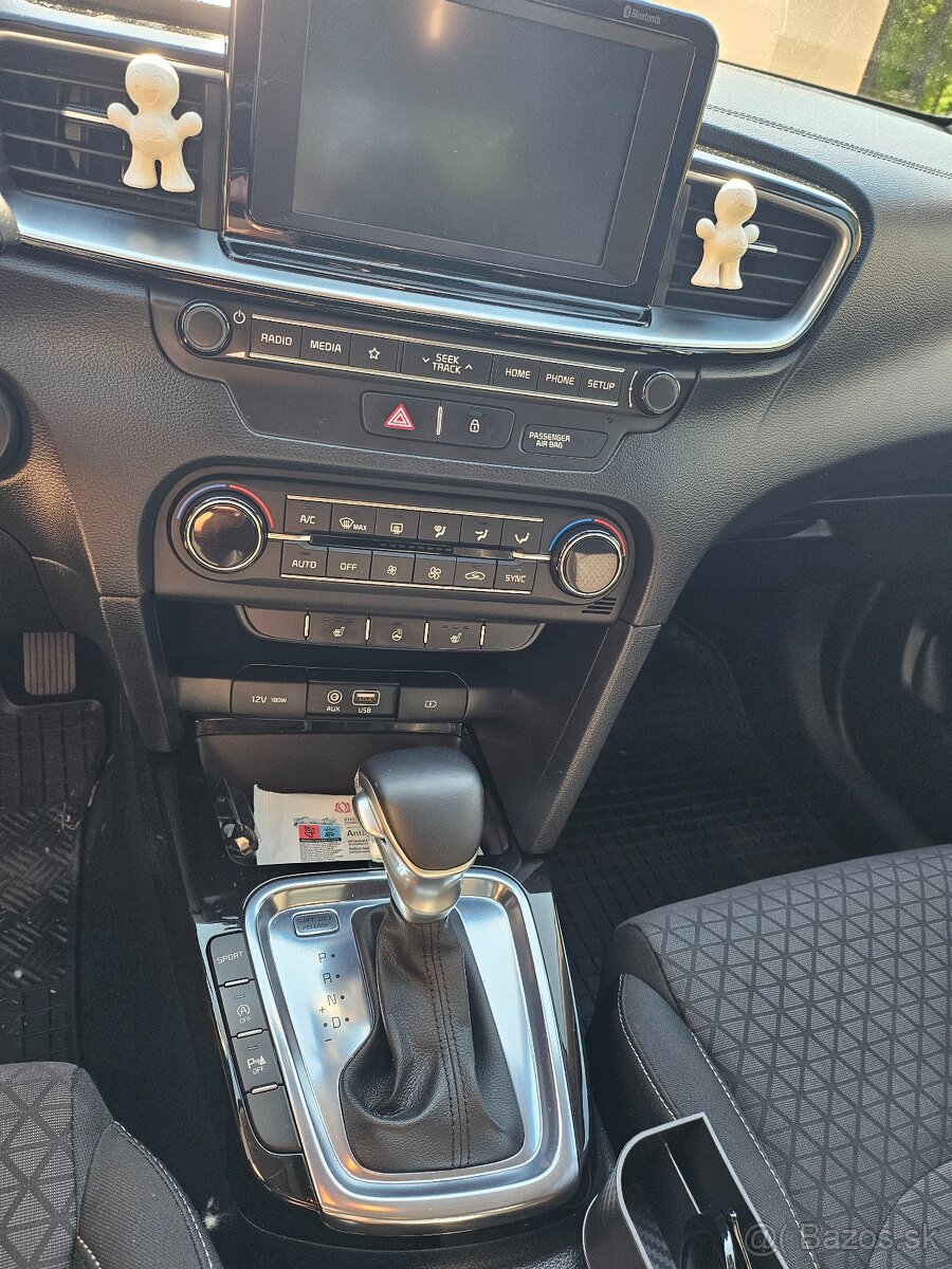 Kia ceed 1.4 benzín automat - 6