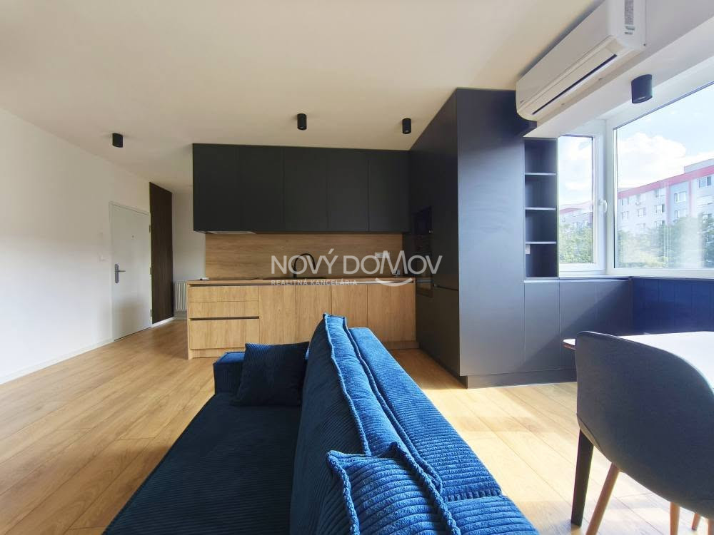 P R E D A J - cena na vyžiadanie - 6