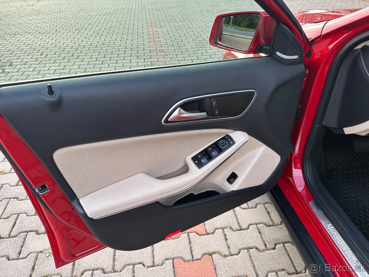 Mercedes Gla 180 benzín 96293km - 6