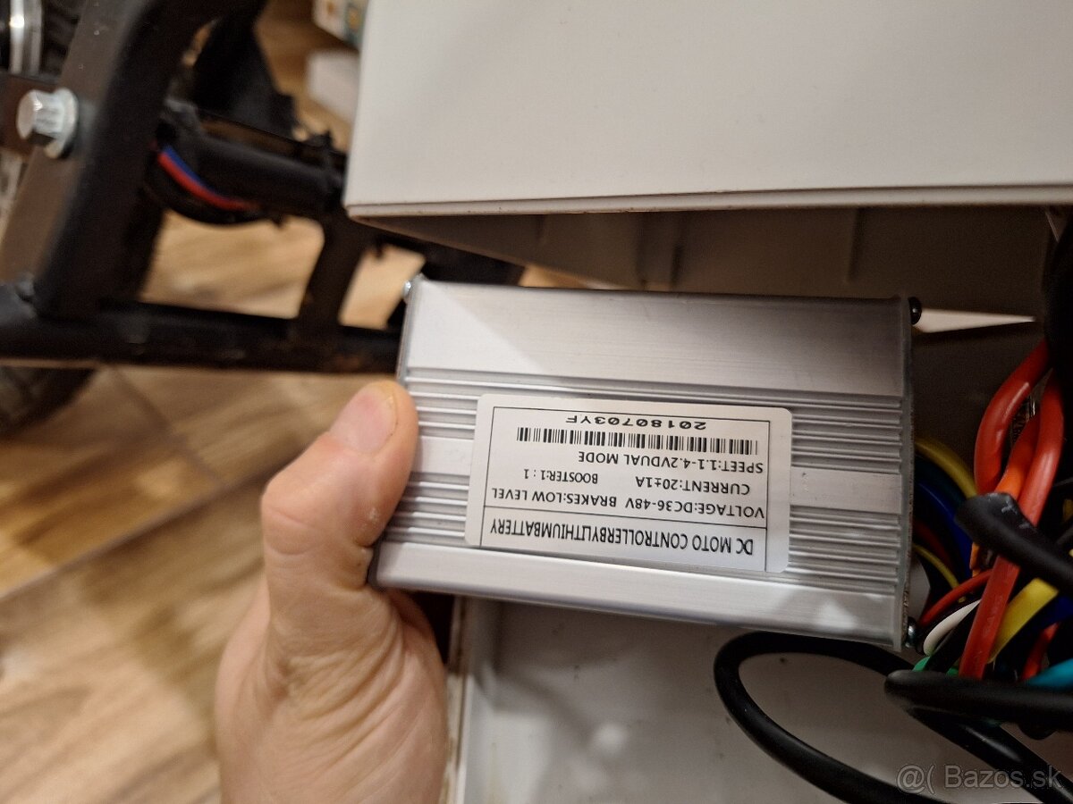 Detská elektrická motorka - 6