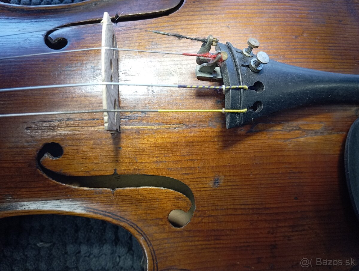 Husle 4/4, r.1885 - 6