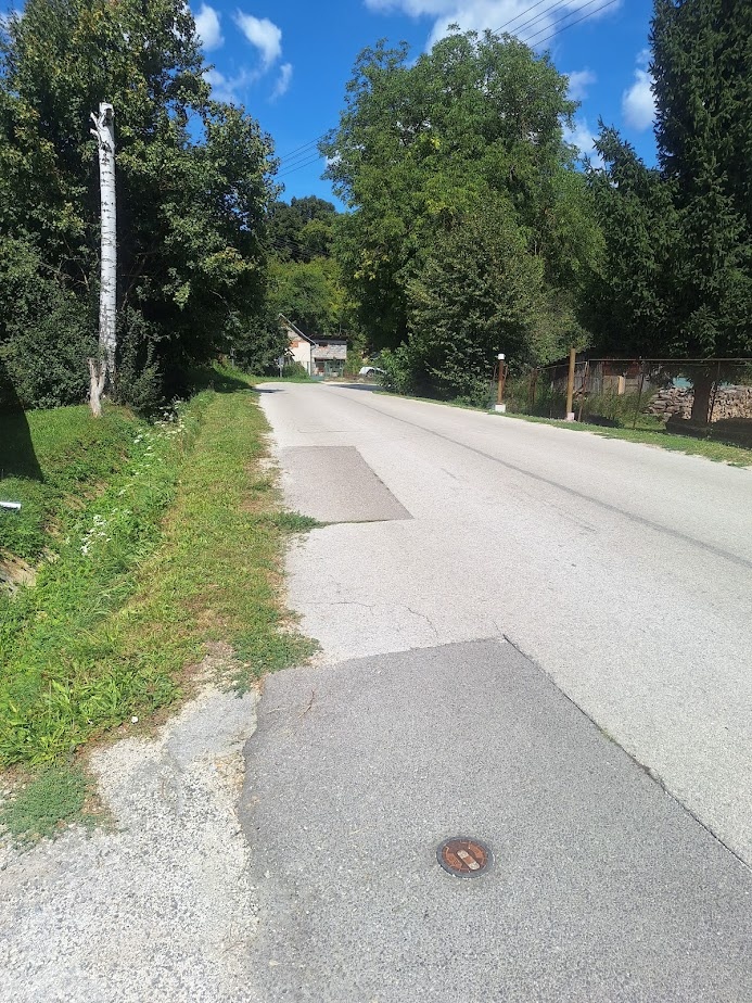 Stavebný pozemok pod horou 40 ár., Hrachovište - 6