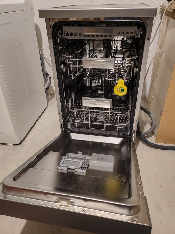 Umývačka riadu Philco, super stav - 6