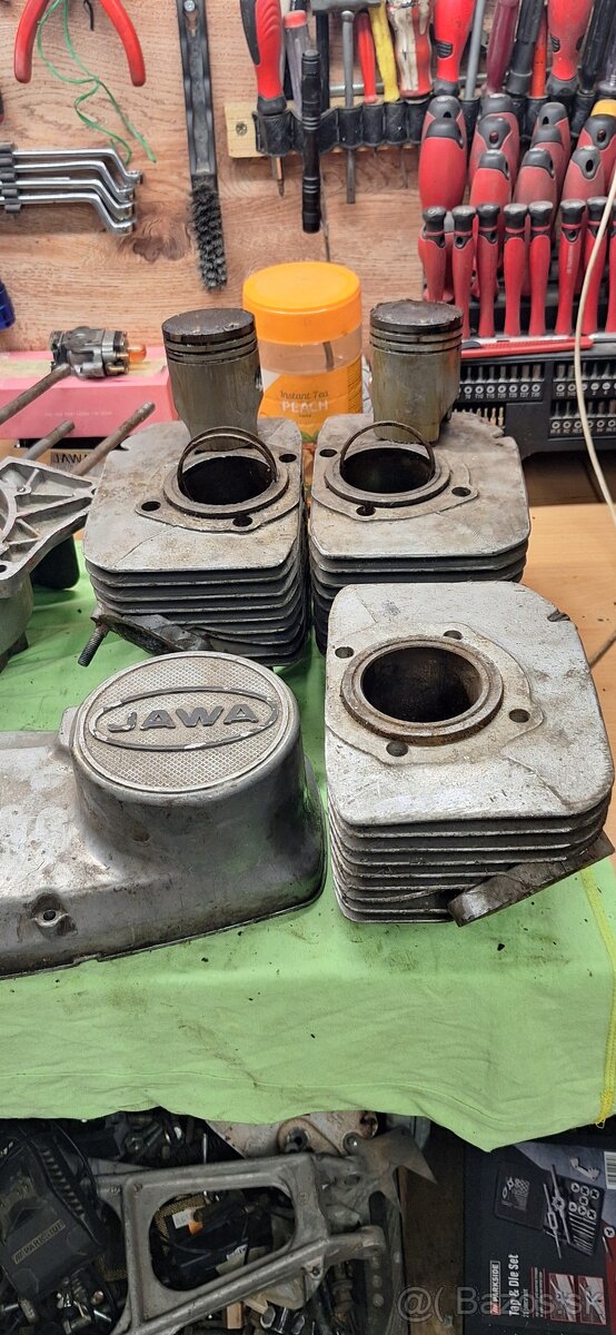 Polomotor jawa 350/638 - 6