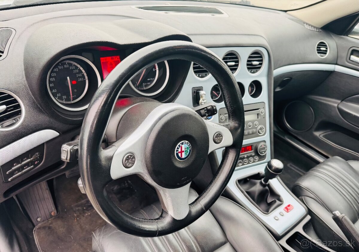 Alfa Romeo 159 2.2 JTS - 6