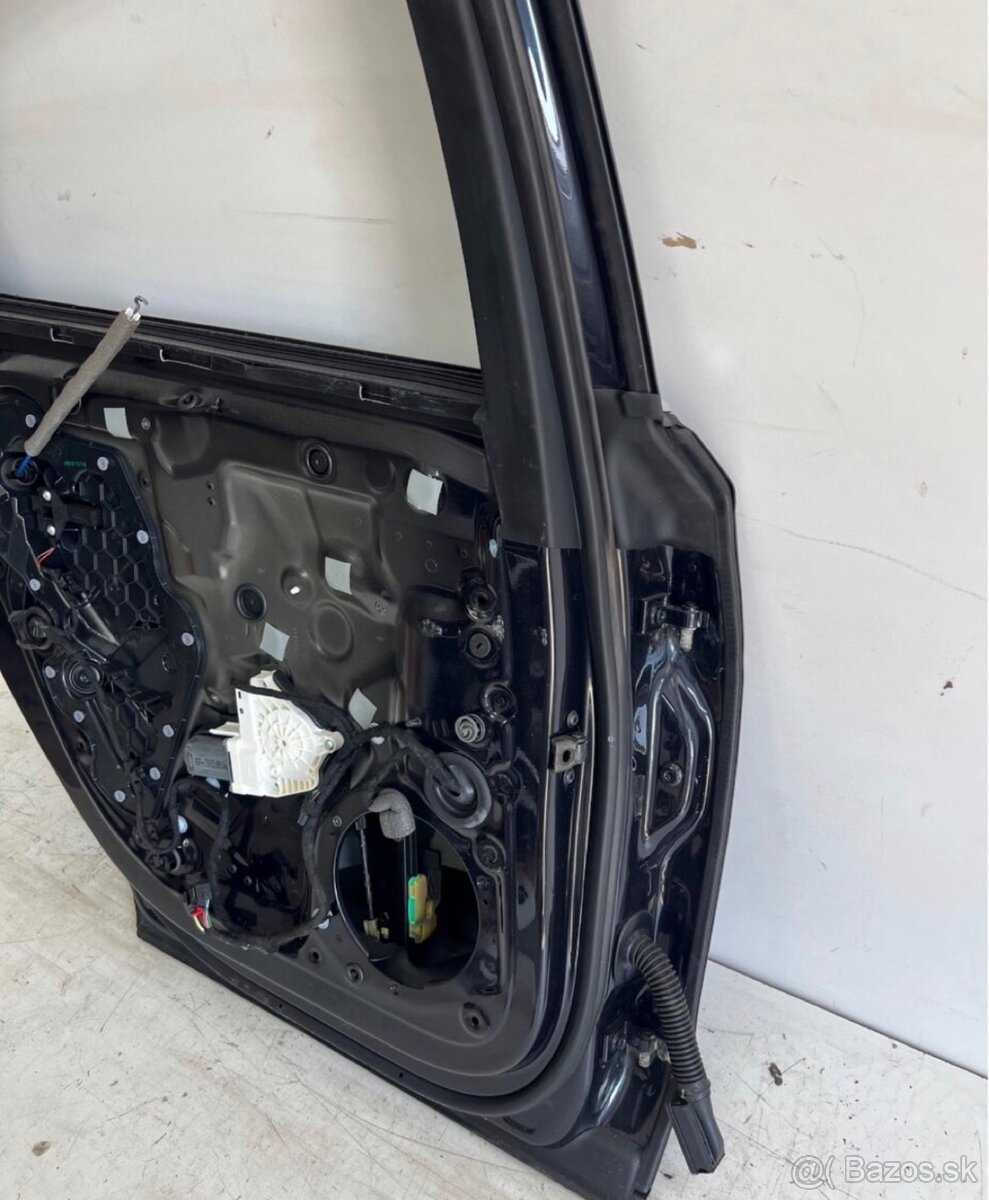 Dvere na Audi A8 / S8 (D4 / 4H) - 6