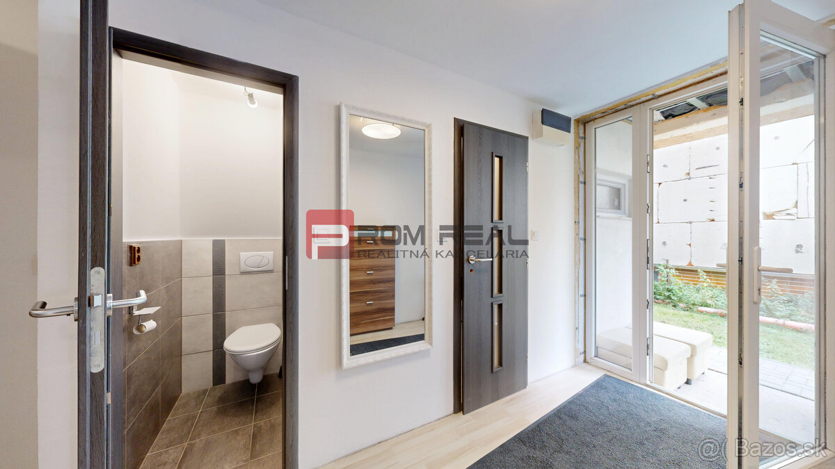 Rodinný dom s dvomi bytovými jednotkami v Ivanke pri Dunaji - 6