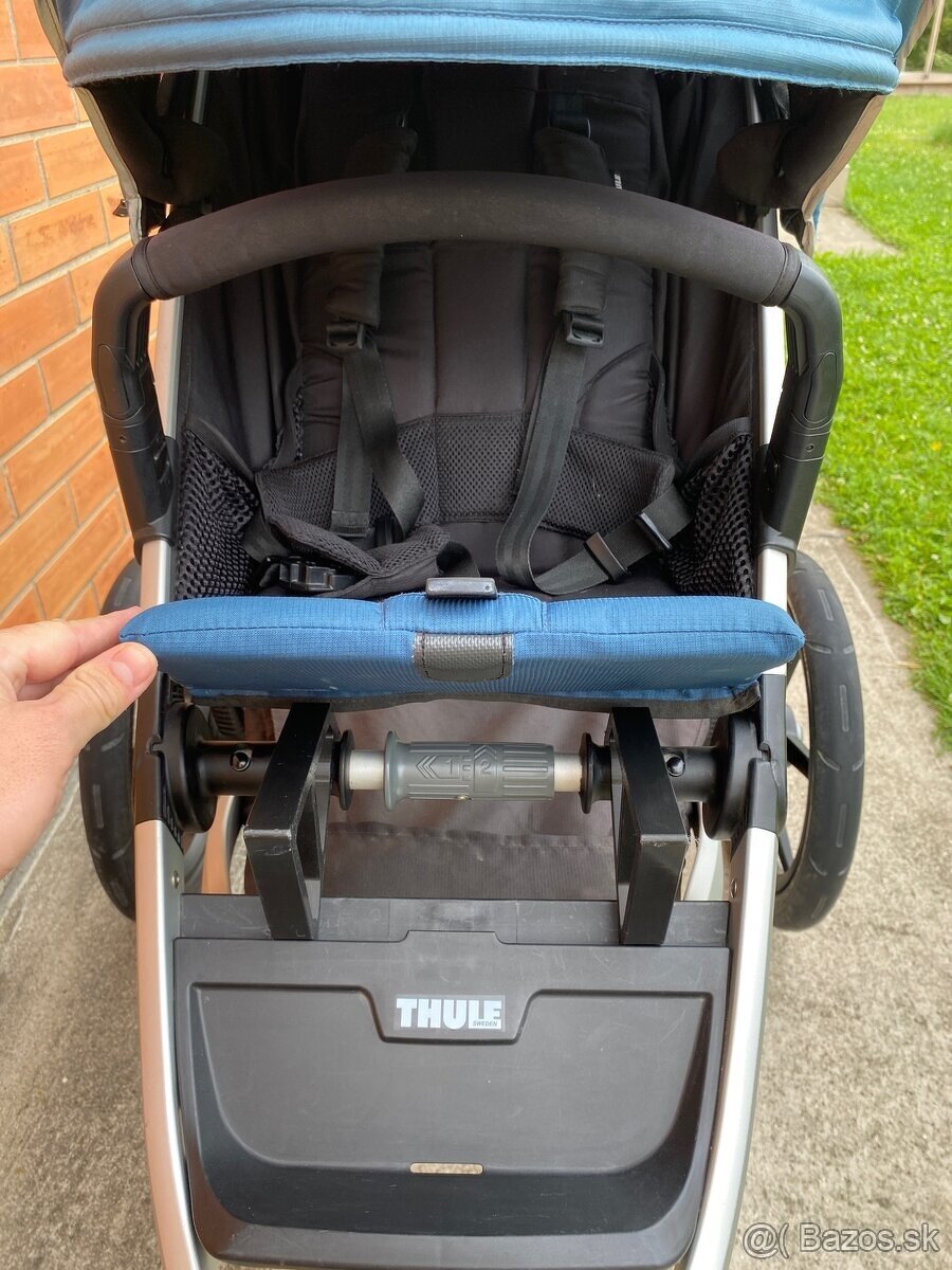 Thule Urban Glide 2 s bohatym prislusenstvom - 6