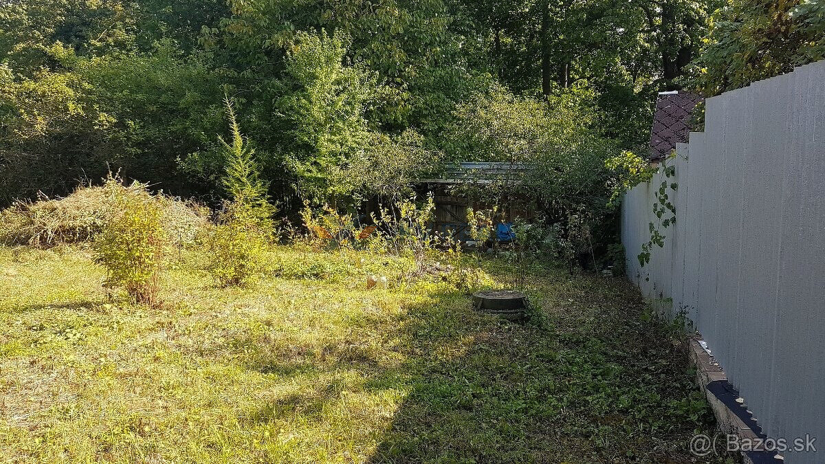 Na predaj stavebný pozemok s rozlohou - 773 m² v meste Humen - 6