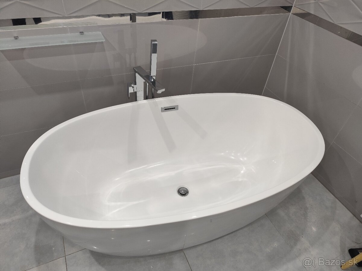 Voľne stojaca vaňa - 6