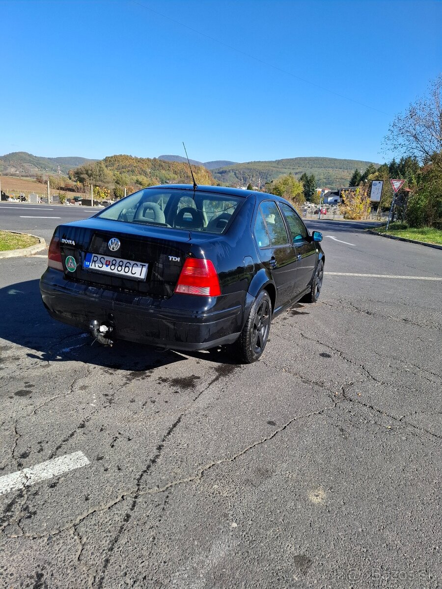 Volkswagen Bora 1.9 tdi 66 kW - 6