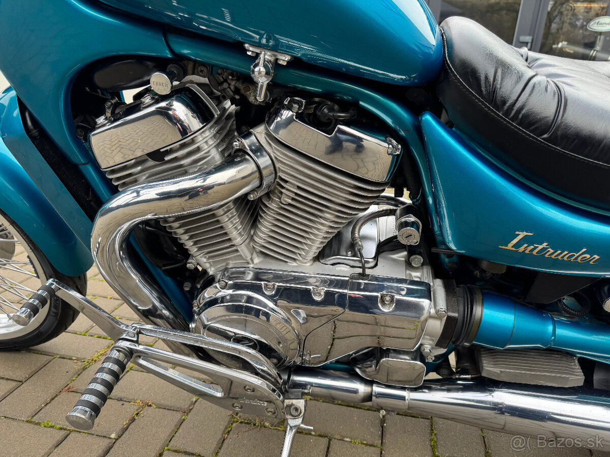 Suzuki VS 600 GL Intruder - 6