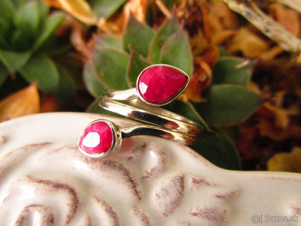 Ponúkam krásny dámsky strieborný prsteň. - 6