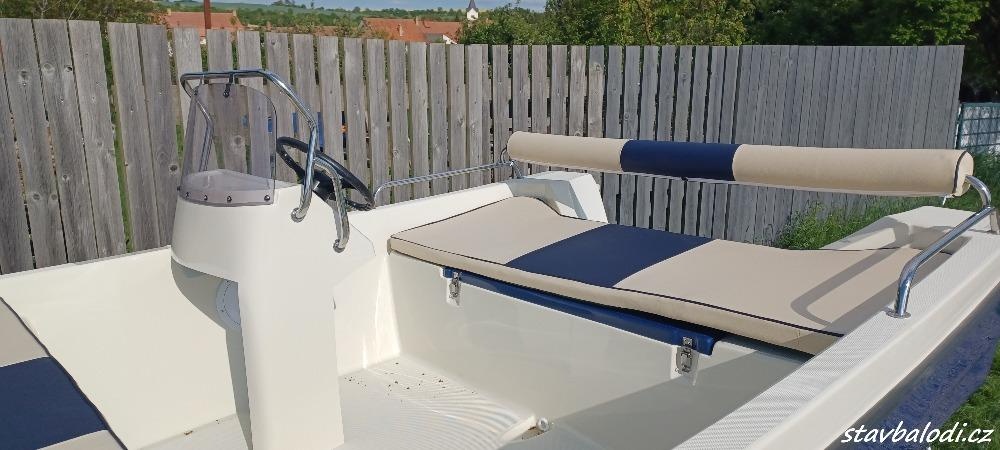 Motorová loď, čln Any 430 - 6