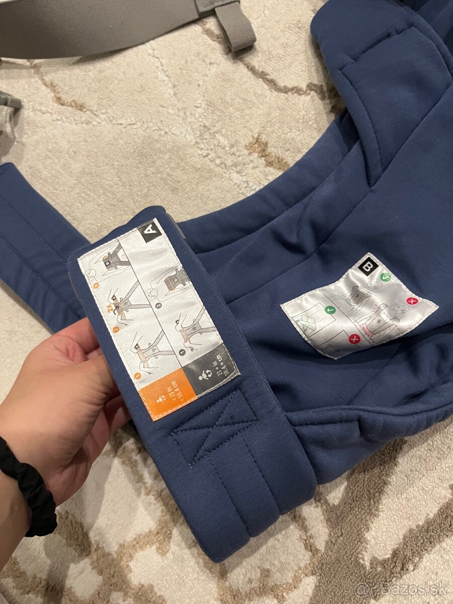 Ergonomický nosič Ergobaby Embrace Soft Navy - 6