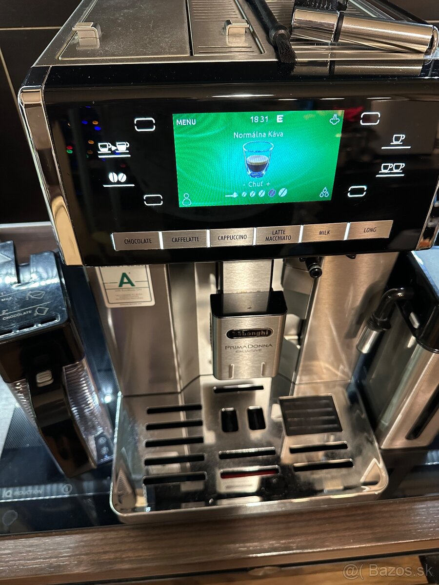 DeLonghi PrimaDonna Exclusive ESAM 6900 - 6