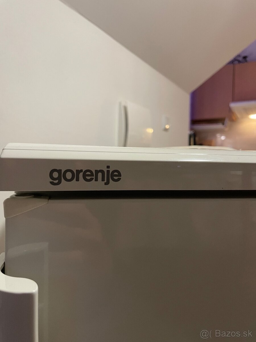 Malá chladnička Gorenje – plne funkčná - 6