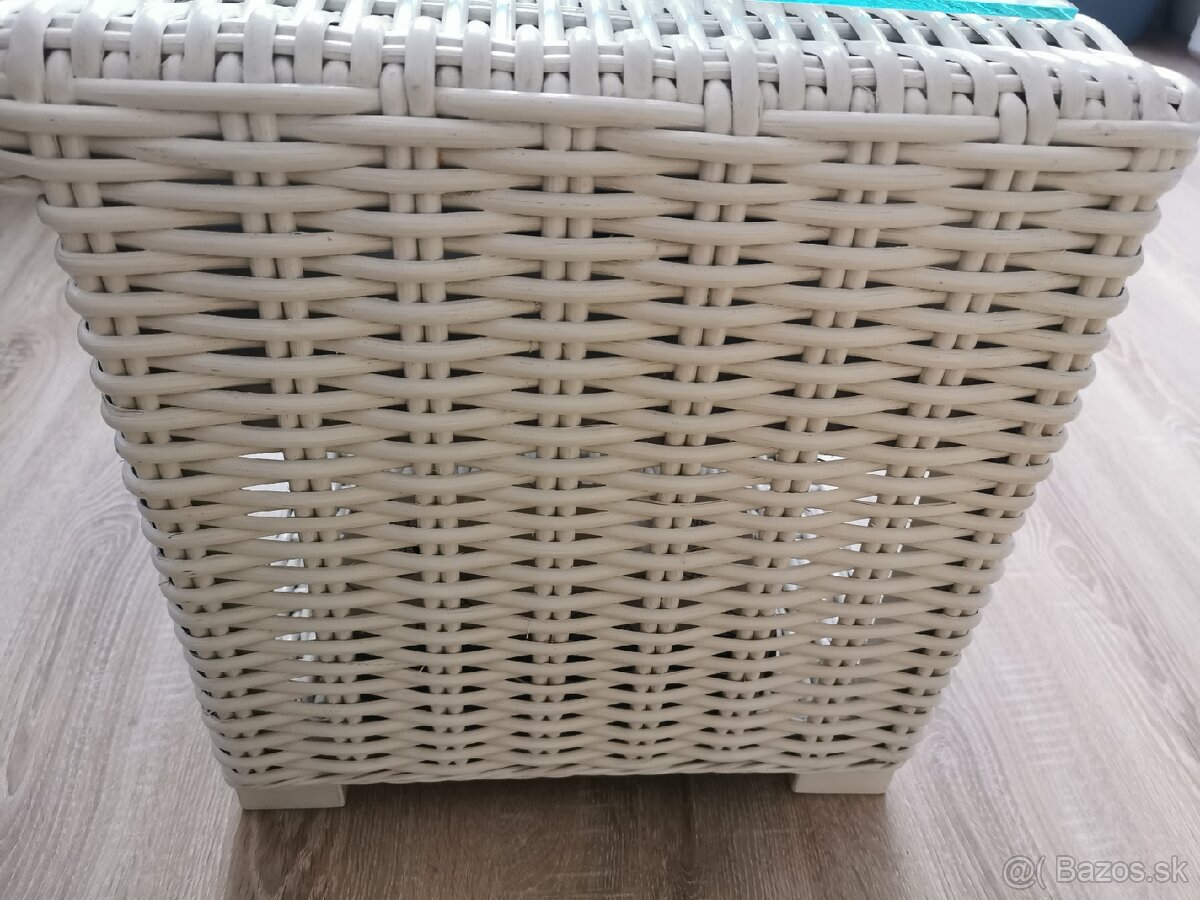 Nočný stolík biely ratan - 6