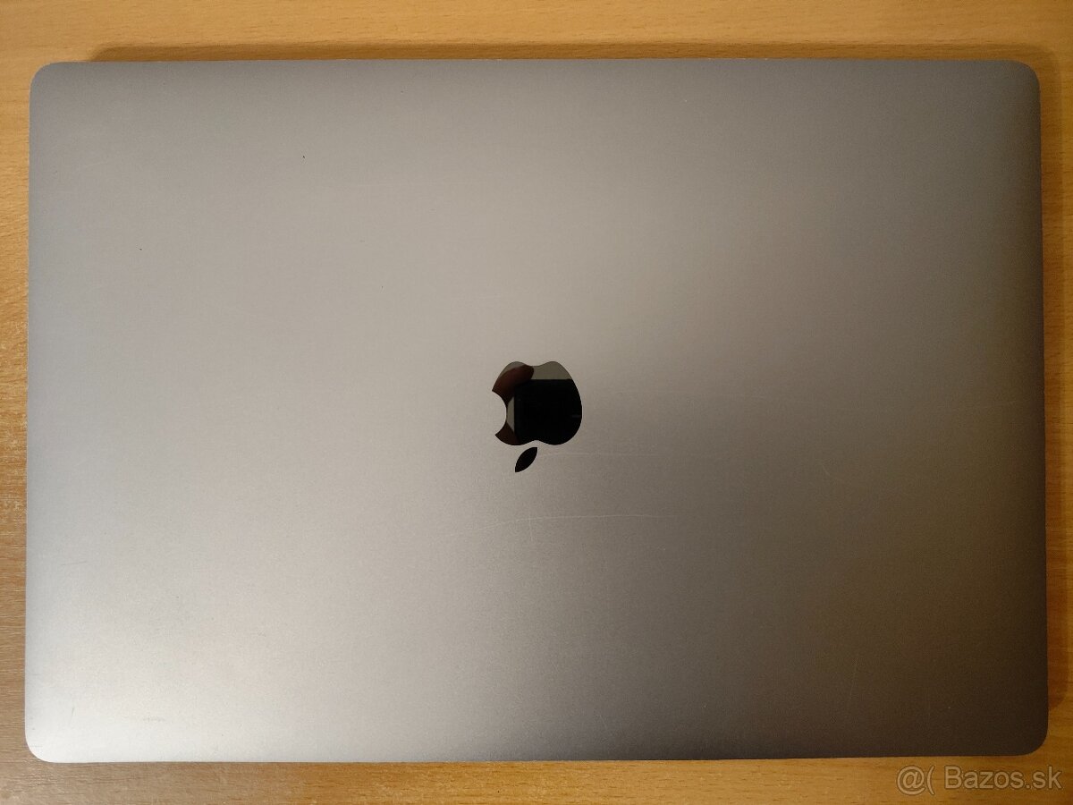 MacBook Pro 16 2019 | i7 • 16GB • 512GB SSD - 6