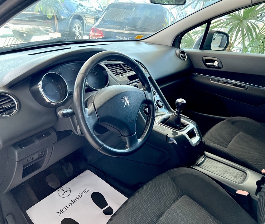 Peugeot 5008 7 miest 1.6 HDI - 6