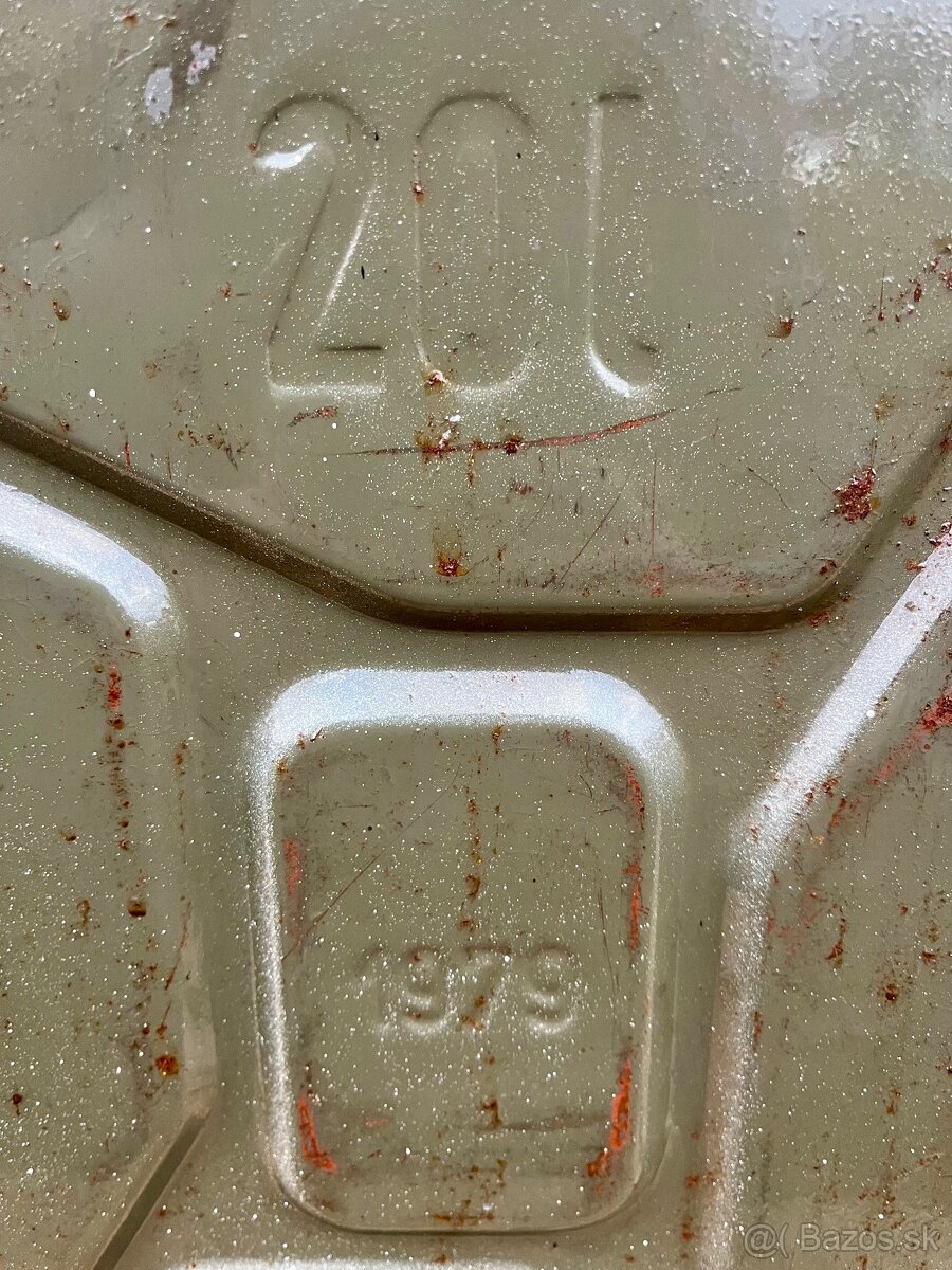 Vojenský plechový kanister (bandaska) - 1ks - 6