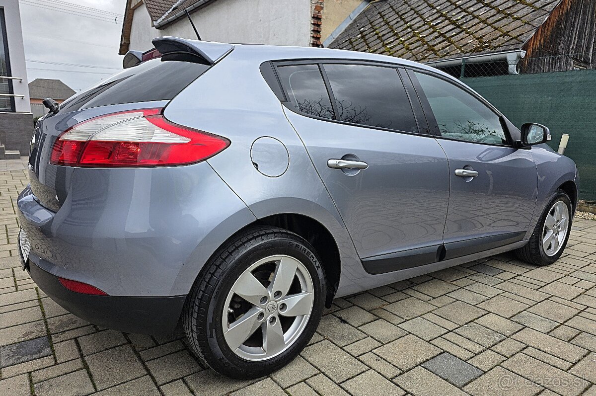 Renault Mégane 1.6 16V Dynamique - 6