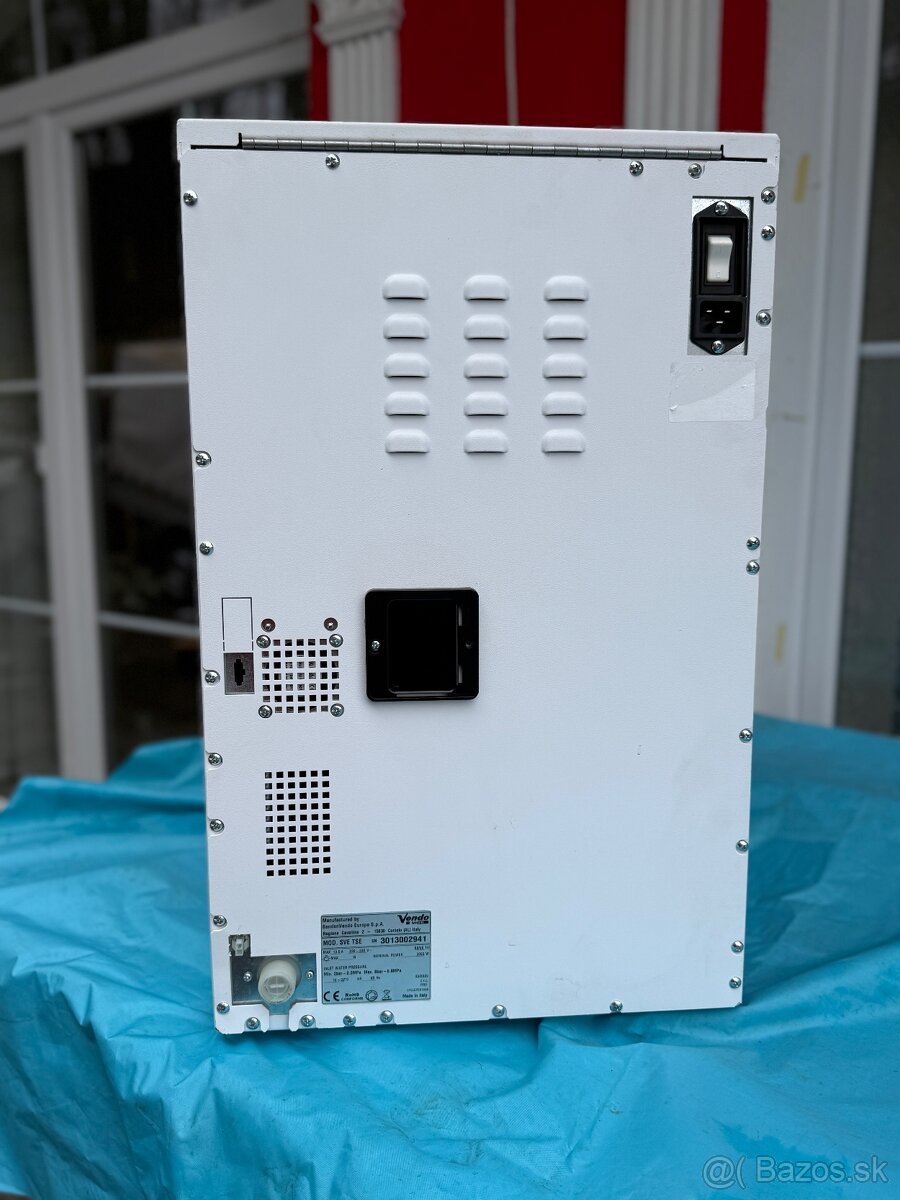 Predám Kavomat Vendo uno coffe - 6