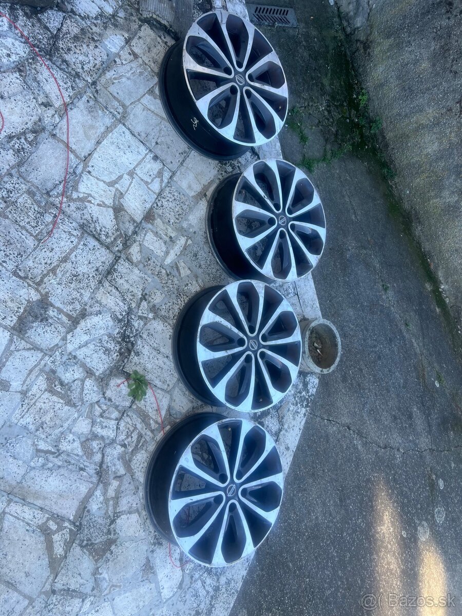 Predám originálne alu disky Nissan 18" - 6