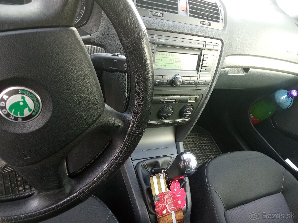 Škoda Octavia 2 - 6