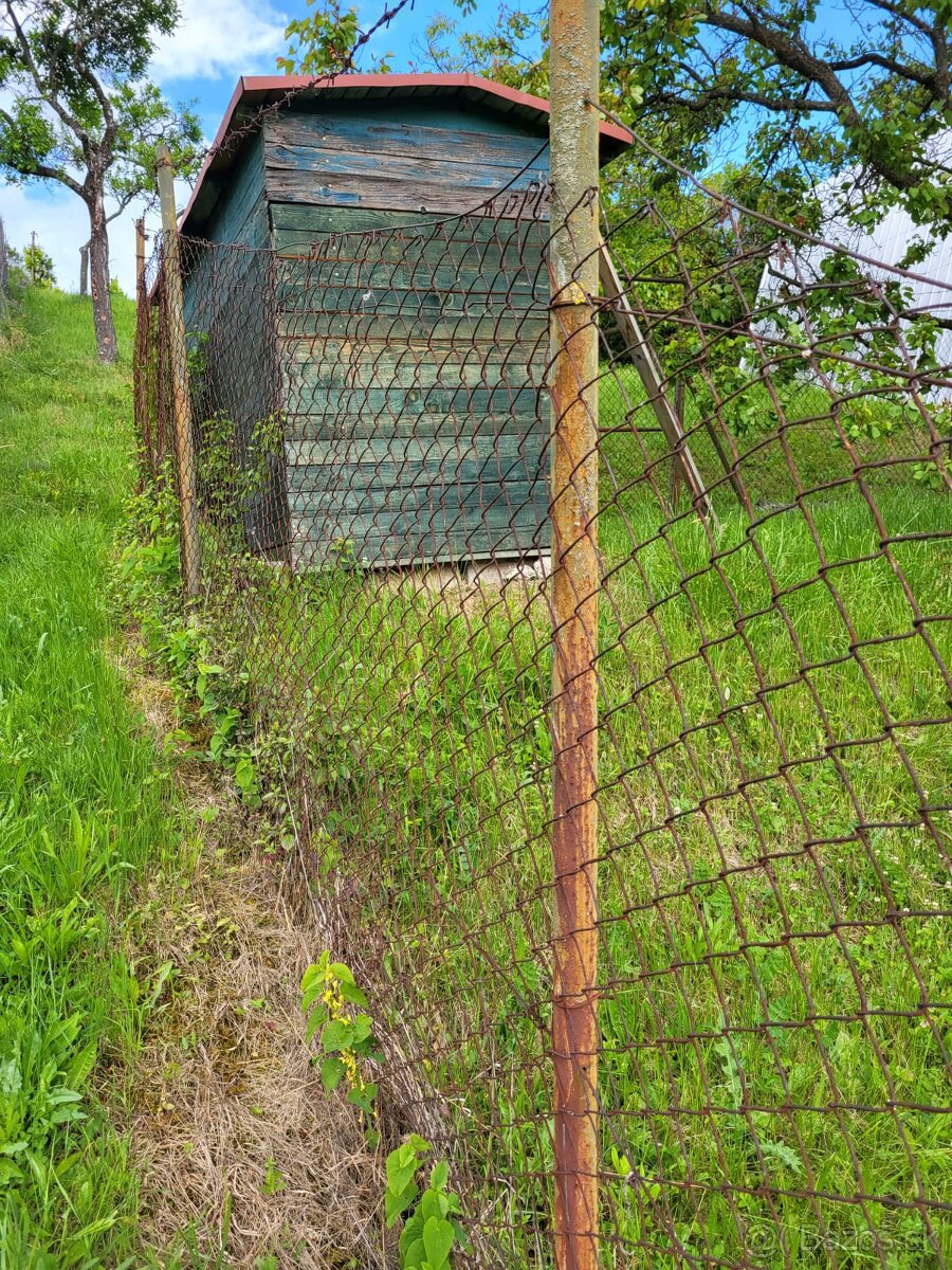 Viničný dom + vinica + ovocný sad, Čajkov, Štiavnické vrchy - 6