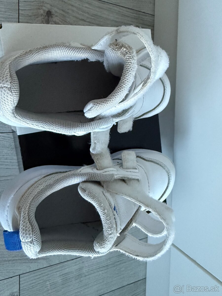 Tenisky Adidas 25.5 - 6