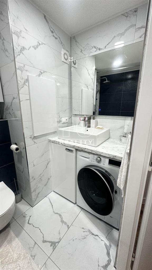 2-IZBOVÝ BYT,KOMPLETNÁ REKONŠTRUKCIA,BALKÓN,RAČA,54m2 - 6