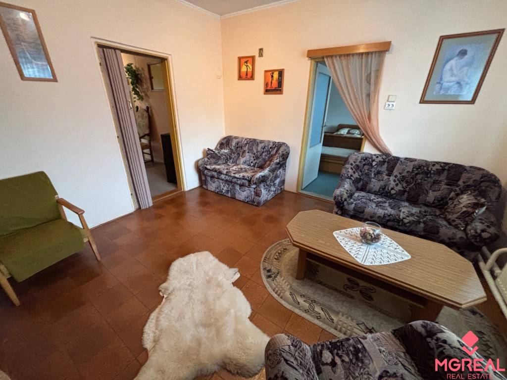 Zachovalý rodinný dom Kamanová - 6