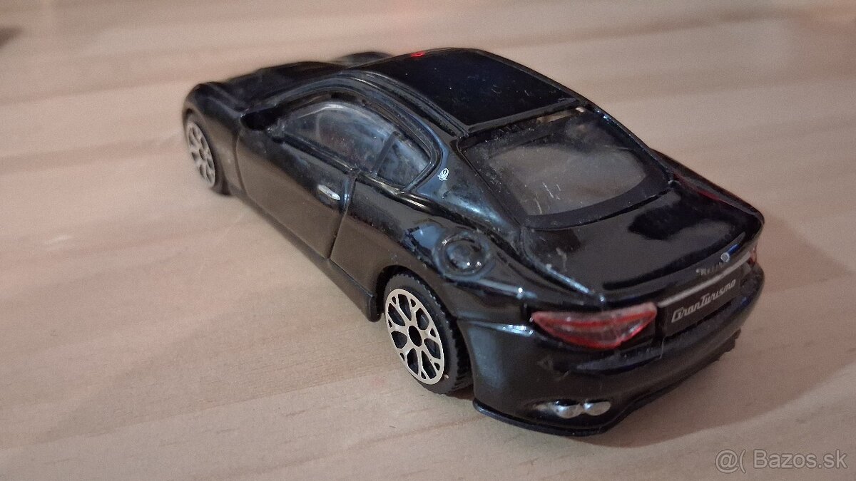 Maserati GranTurismo 1:43 Burago - 6