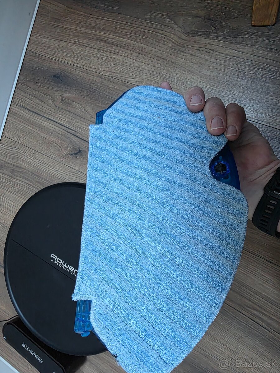 Predám robotický vysávač Rowenta X-Plorer Serie 60 - 6