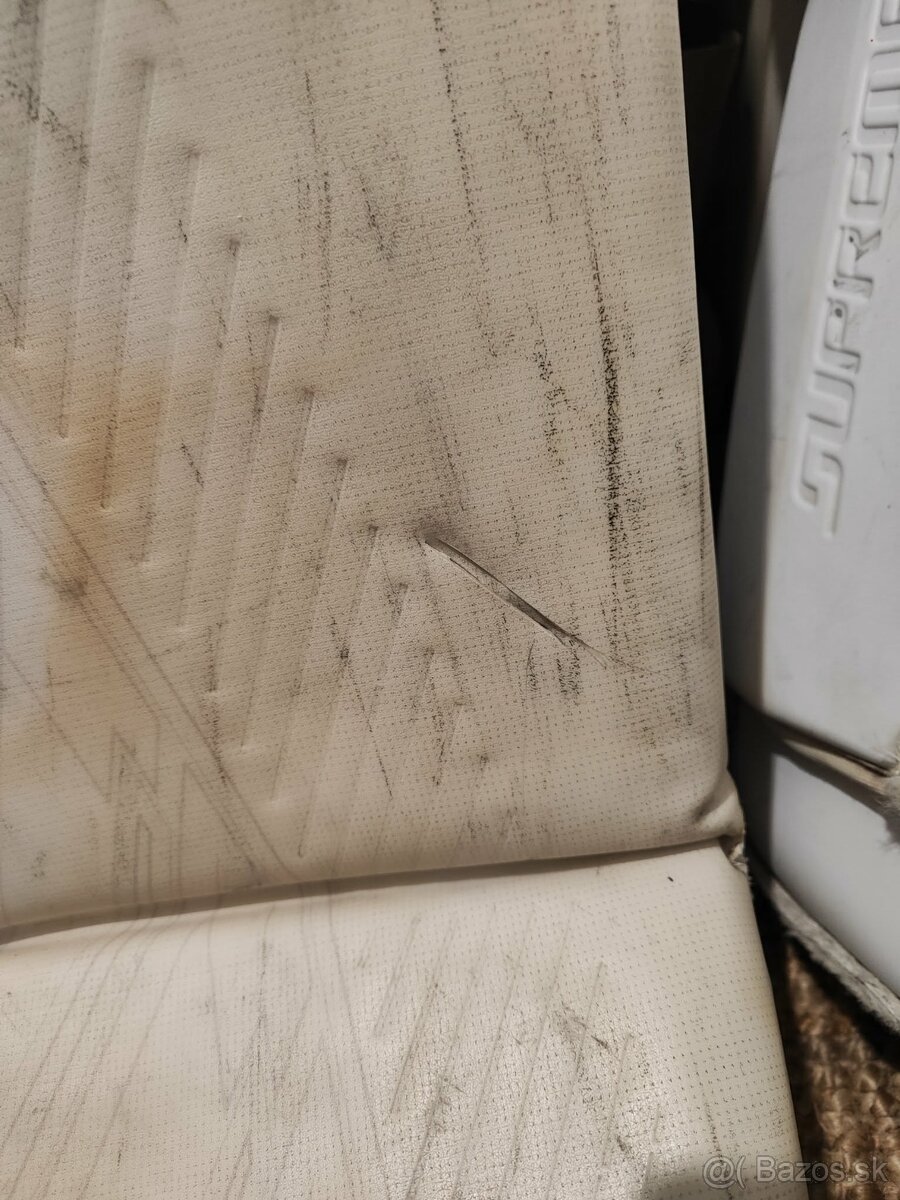 Brankárska výstroj - 6