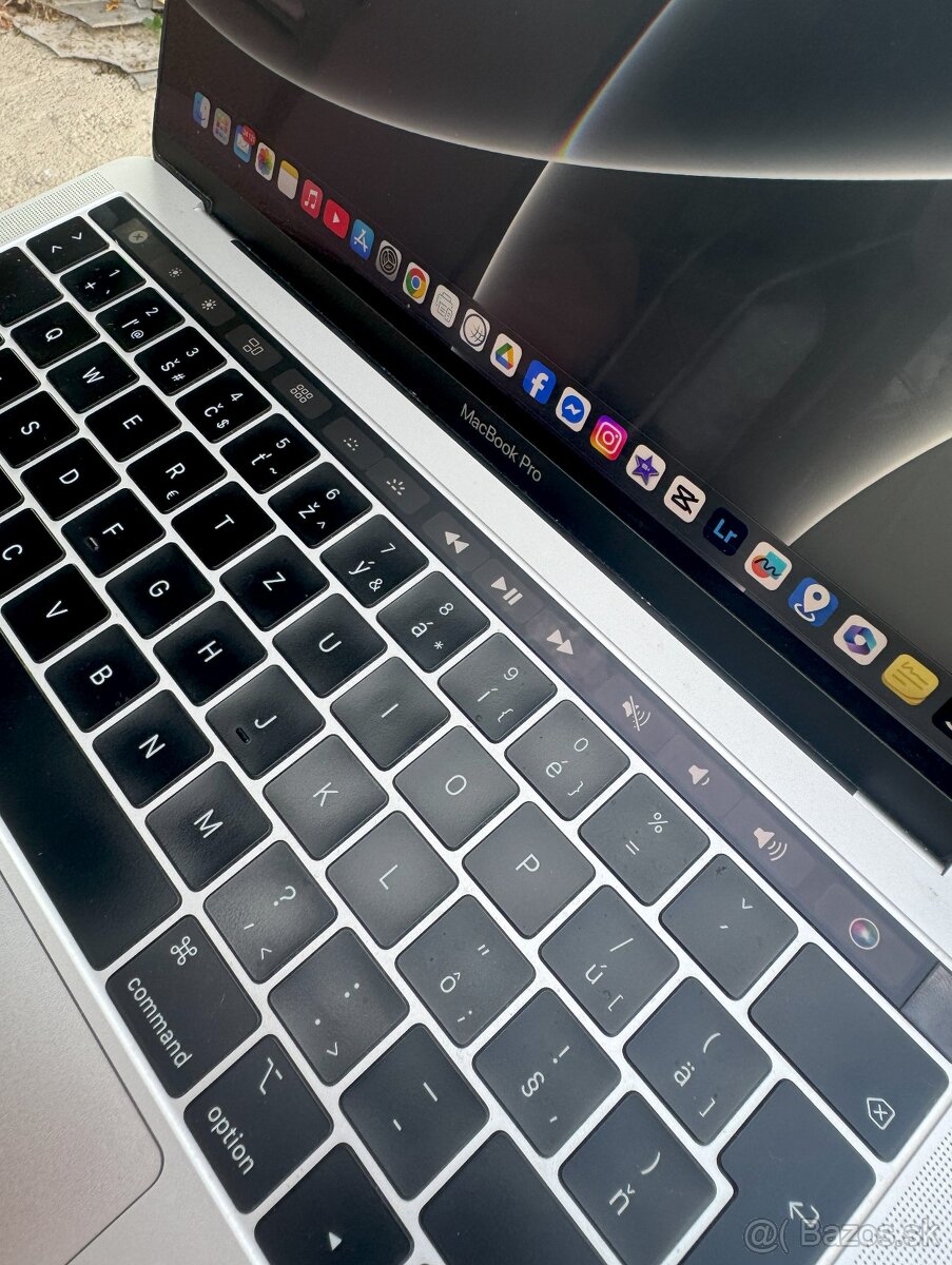 MacBook Pro 13 2018, 256GB - 6