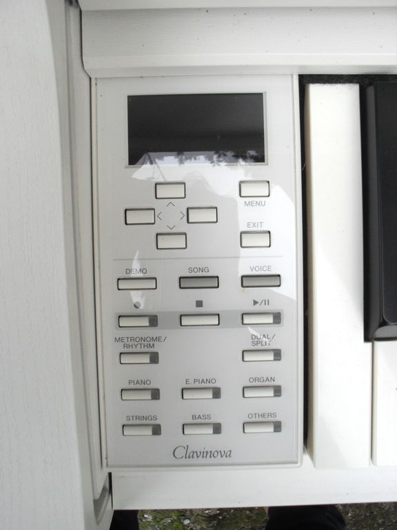 Digitální piano Yamaha Clavinova CLP 545 - 6