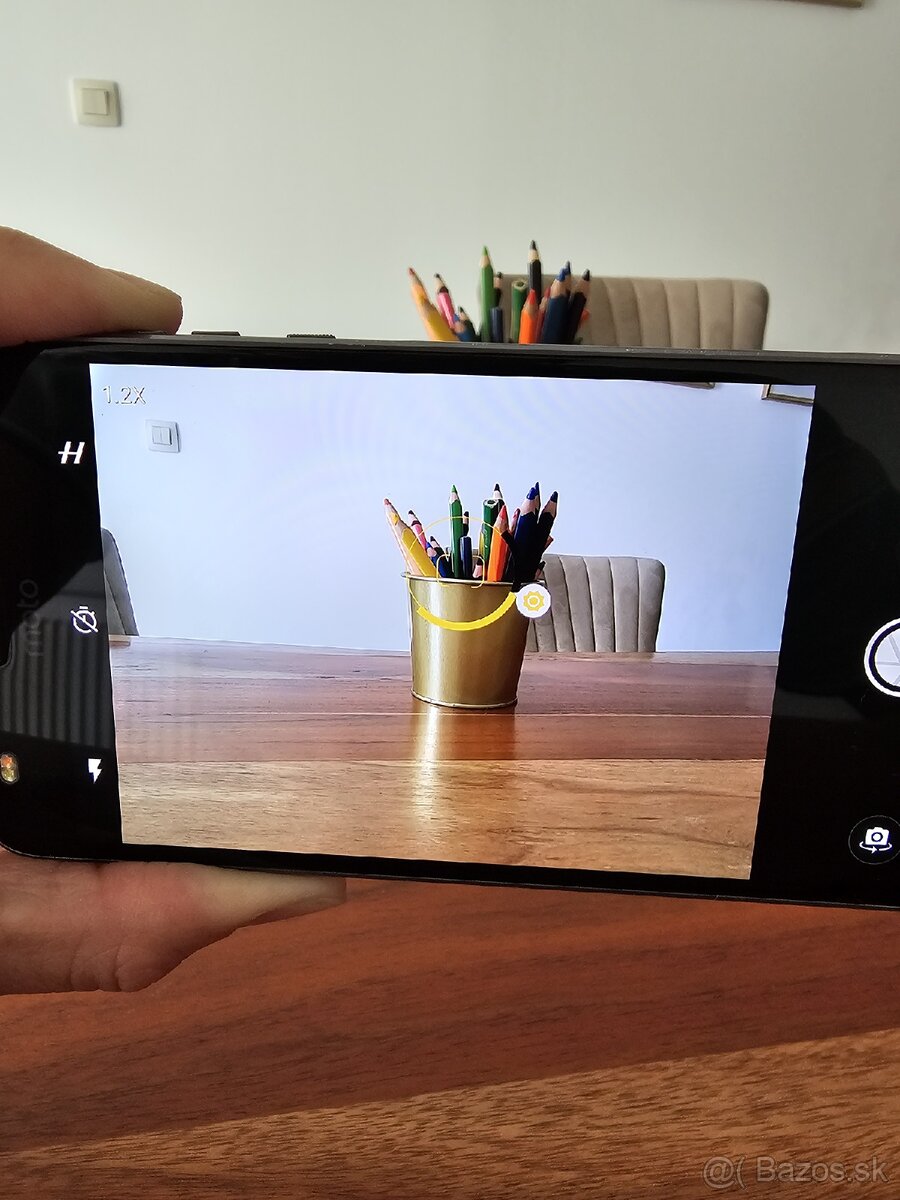 Motorola Moto Z2 Play + Hasselblad True Zoom - 6