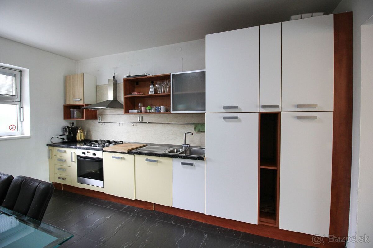 PREDAJ: Priestranný 3-izbový mezonet s terasou v atraktívnej - 6