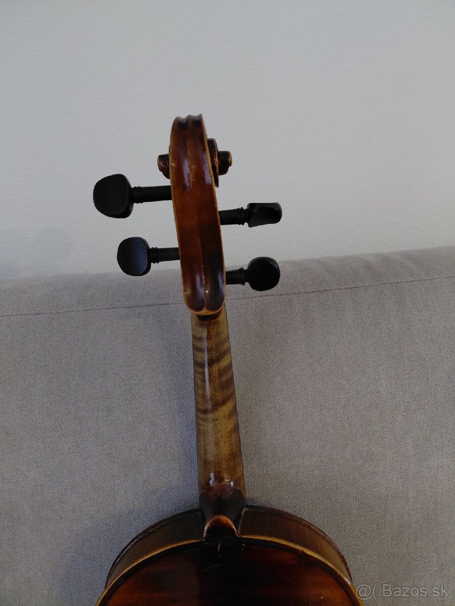 4/4 husle - 6