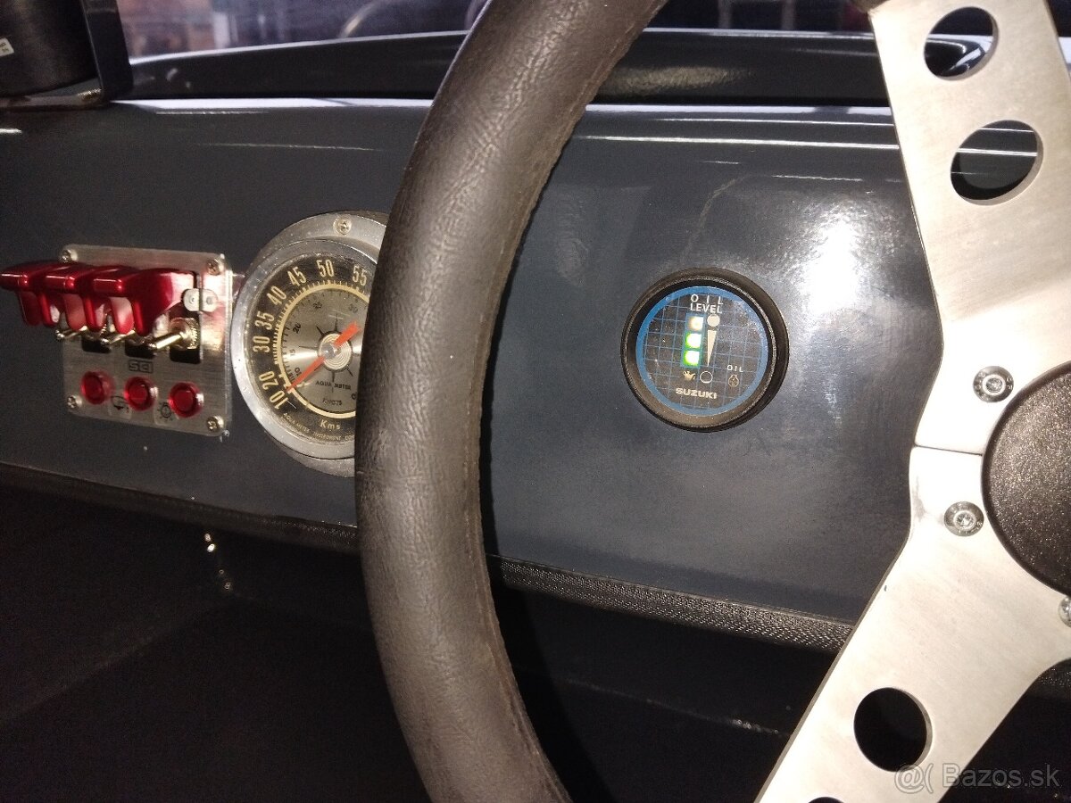 Loď motorový čln Rocca suzuki dt40 - 6