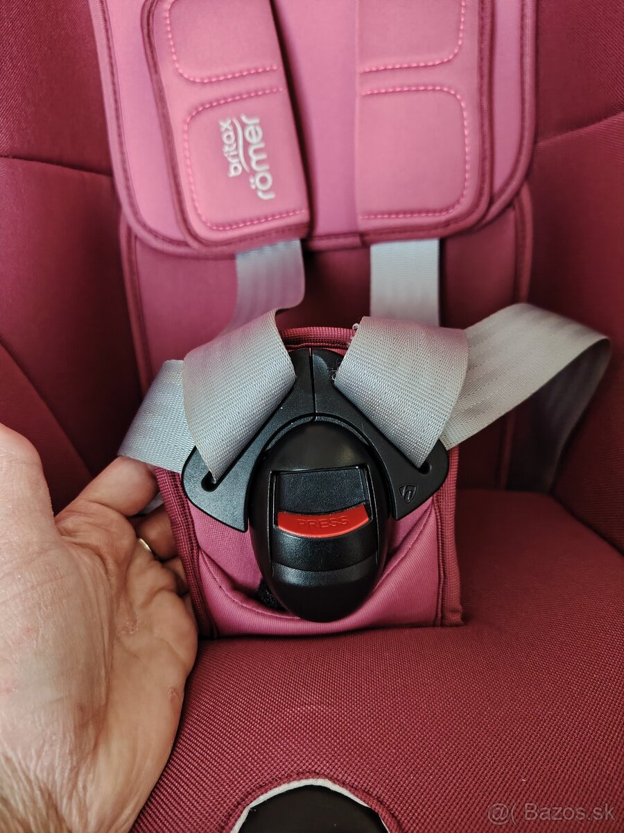 Britax Römer Dualfix M i- size, wine rose 2021 - 6