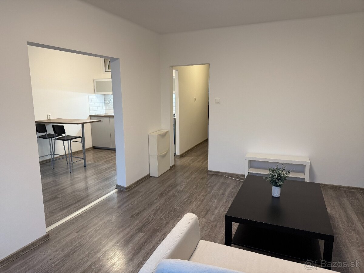 Prenájom - Zariadený 3-izbový byt Dunajská Streda, Boriny - 6