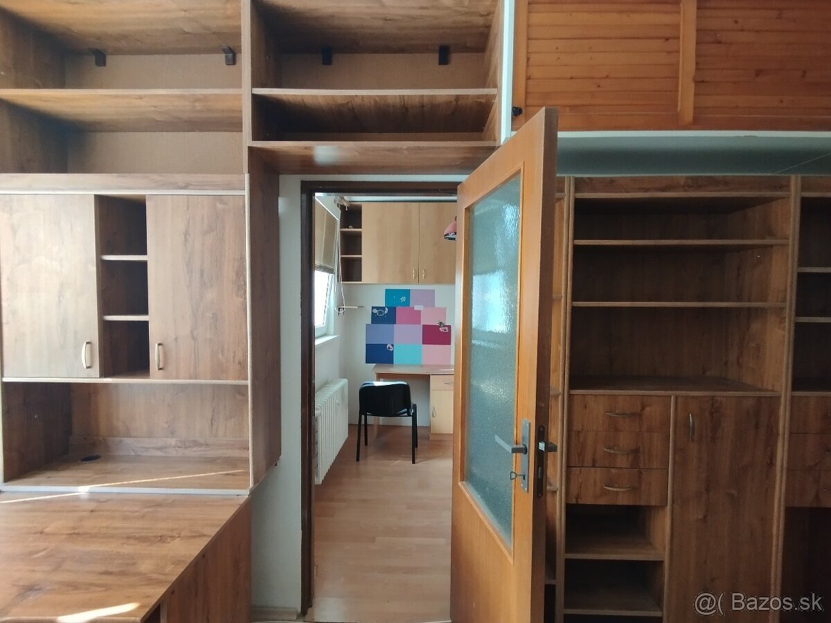 2 izbový Byt v Karlovej Vsi - 6